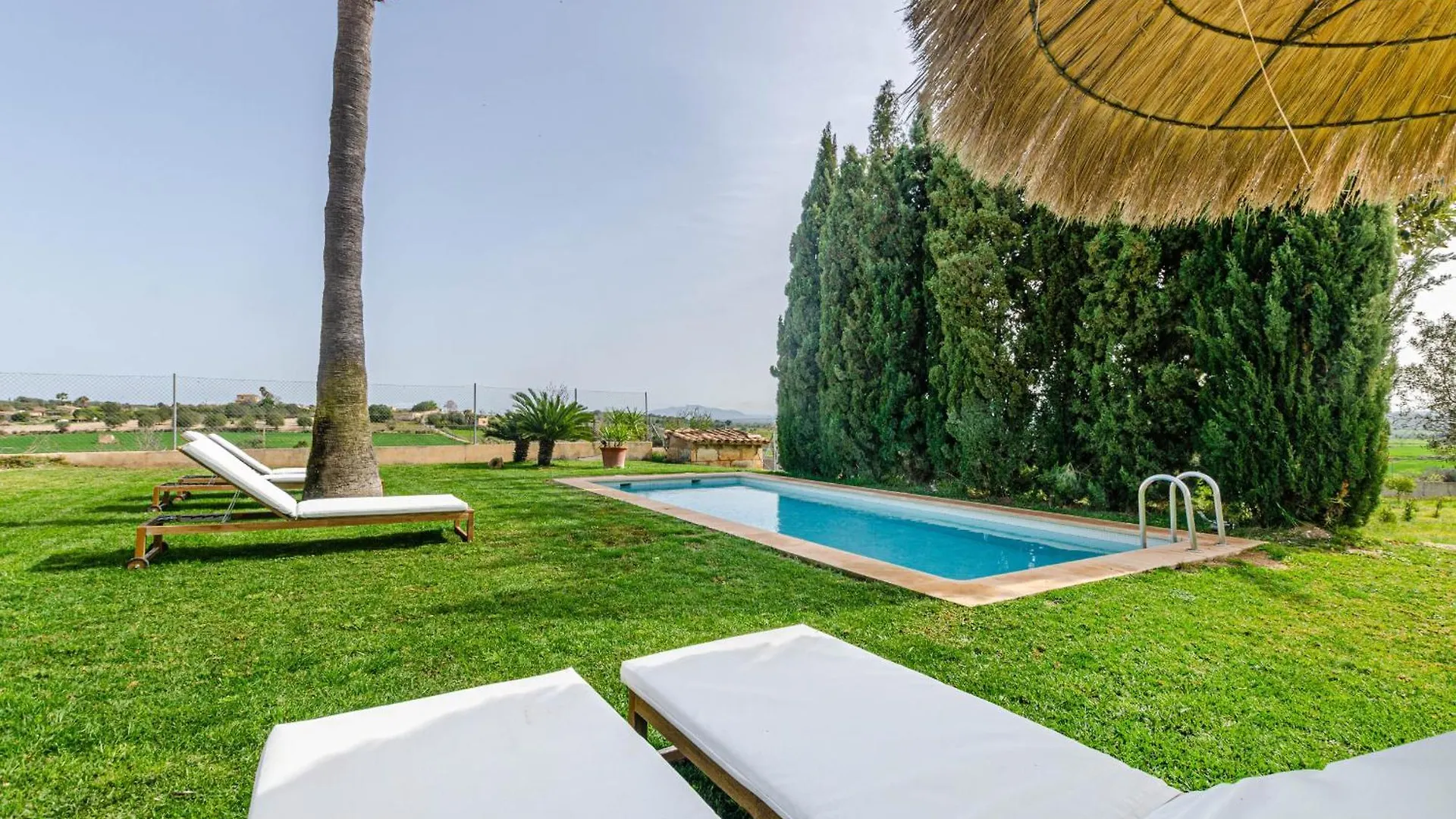 Yourhouse Carrera Plana Maria De La Salut
