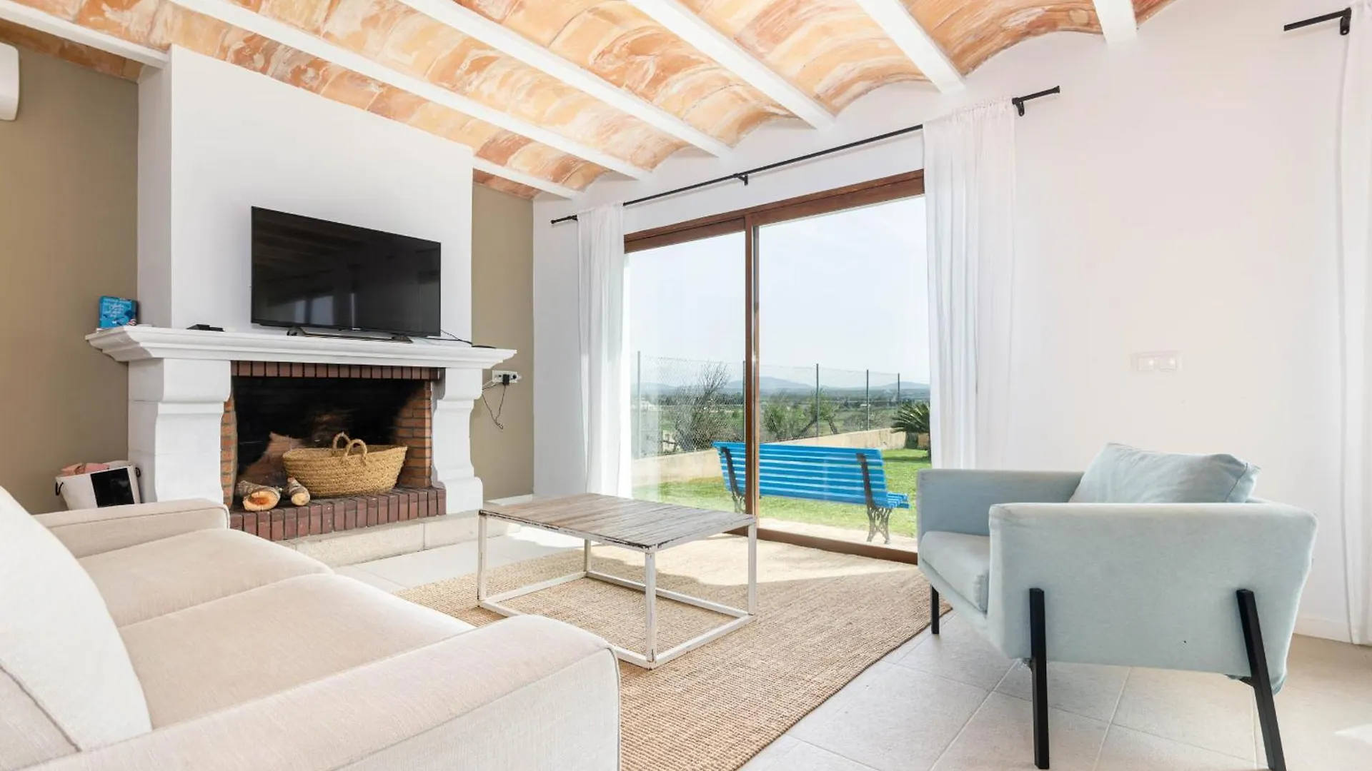 Yourhouse Carrera Plana Maria De La Salut