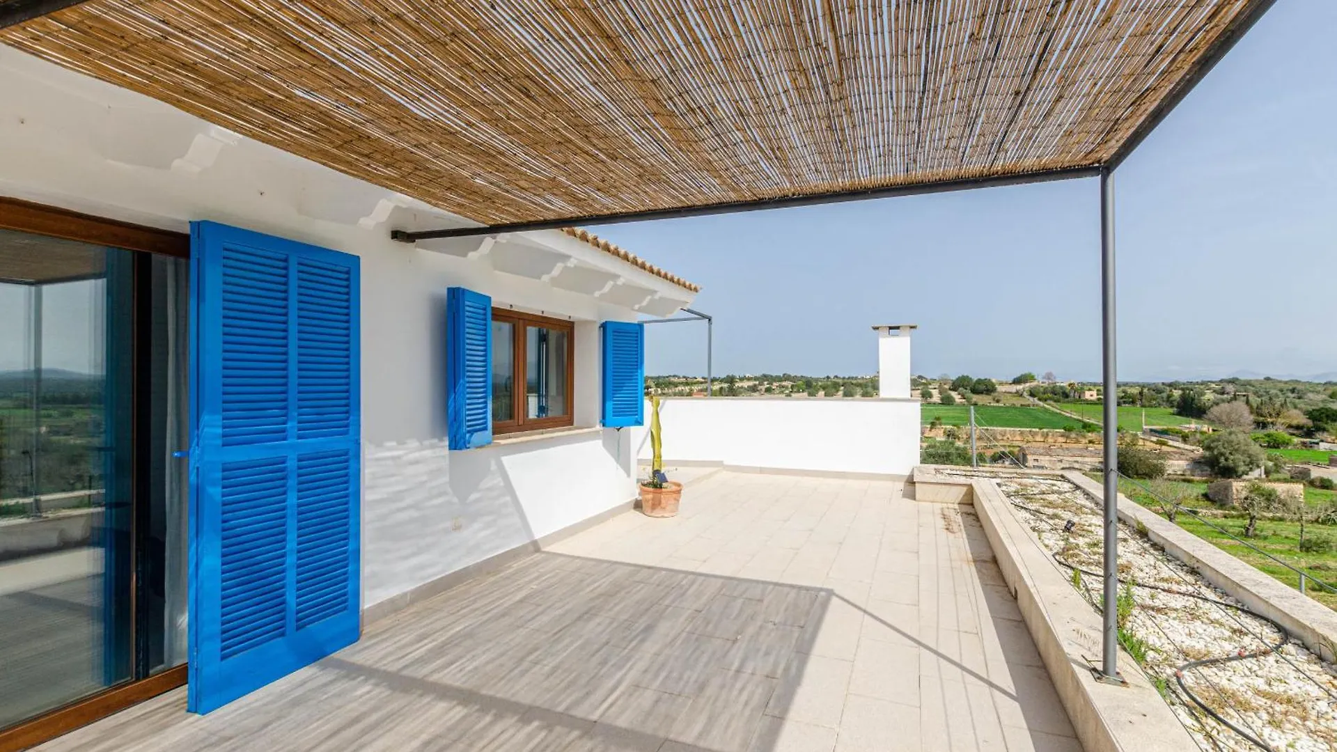 Yourhouse Carrera Plana Maria De La Salut