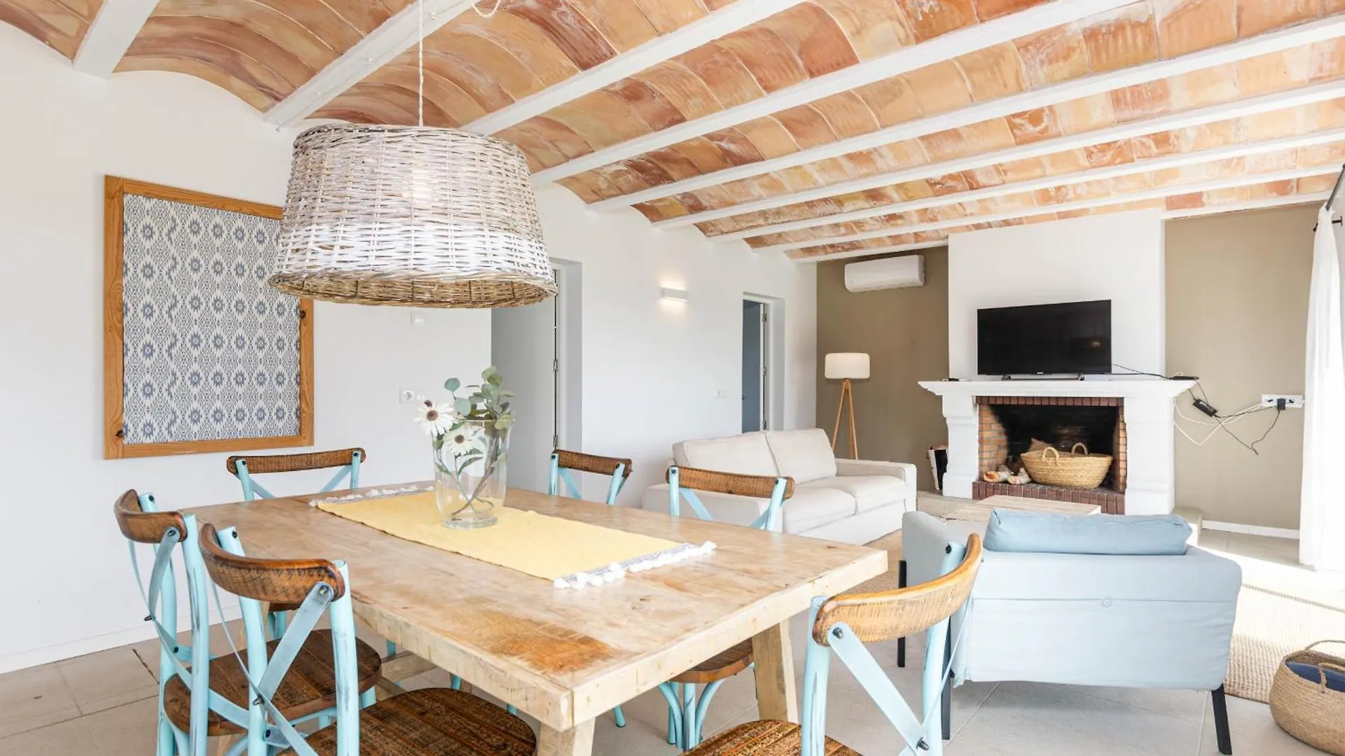 Yourhouse Carrera Plana Maria De La Salut