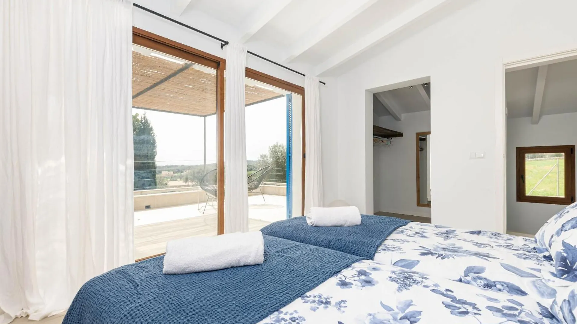 Yourhouse Carrera Plana Maria De La Salut Villa