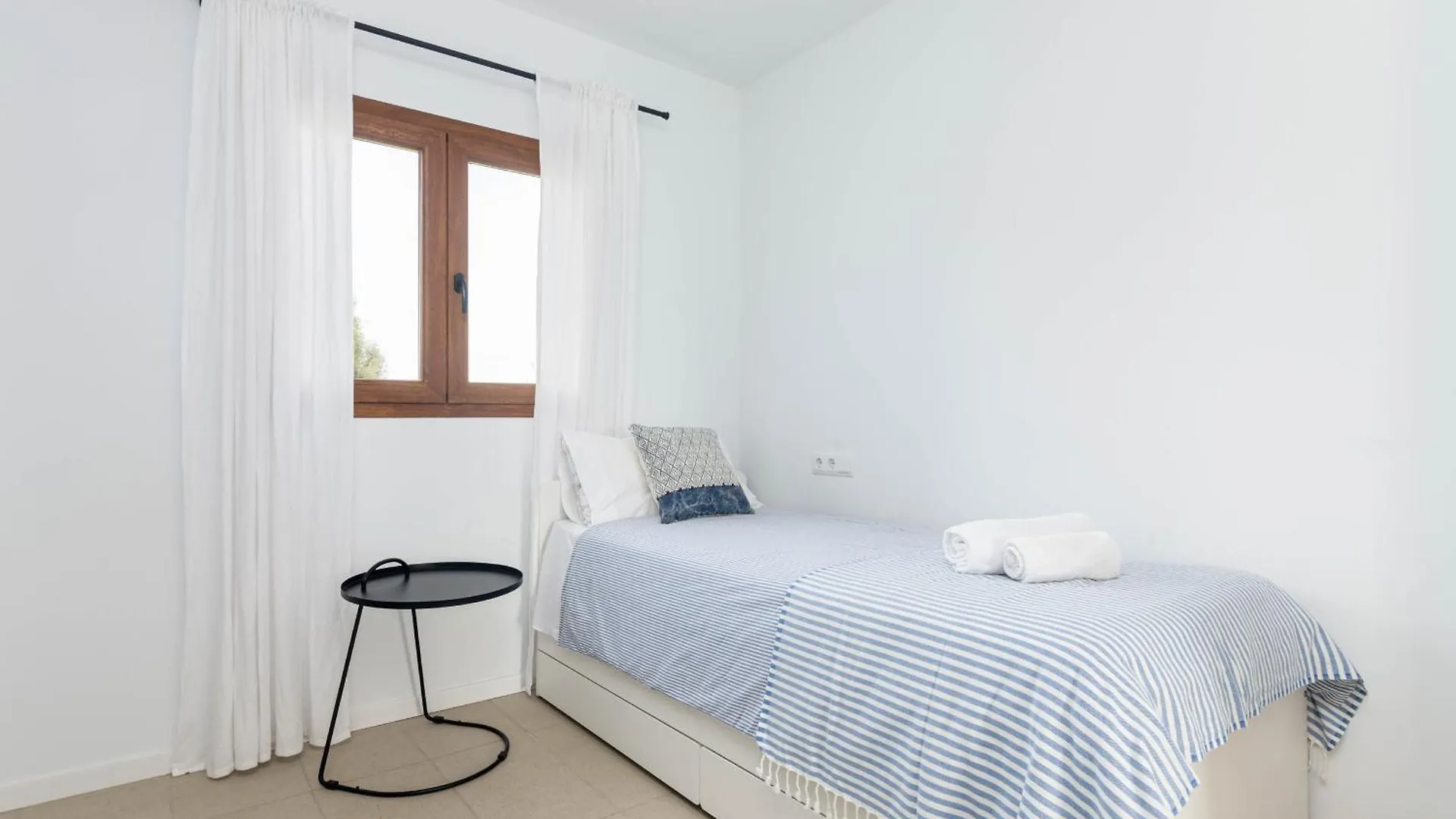 Yourhouse Carrera Plana Maria De La Salut Villa